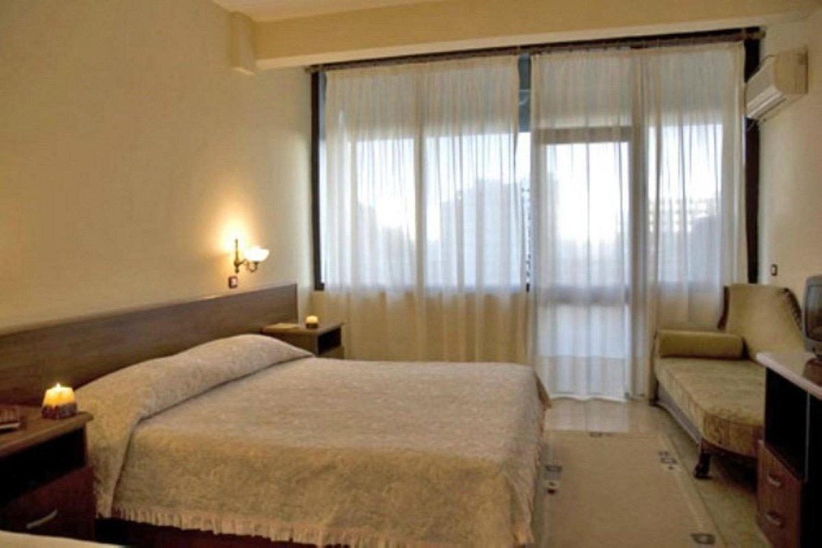 Hotel Akropoli 3*
